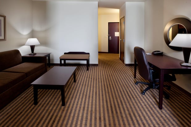 Images Holiday Inn Express & Suites Marble Falls by IHG