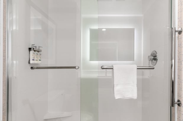 Images Holiday Inn Express & Suites Coralville by IHG