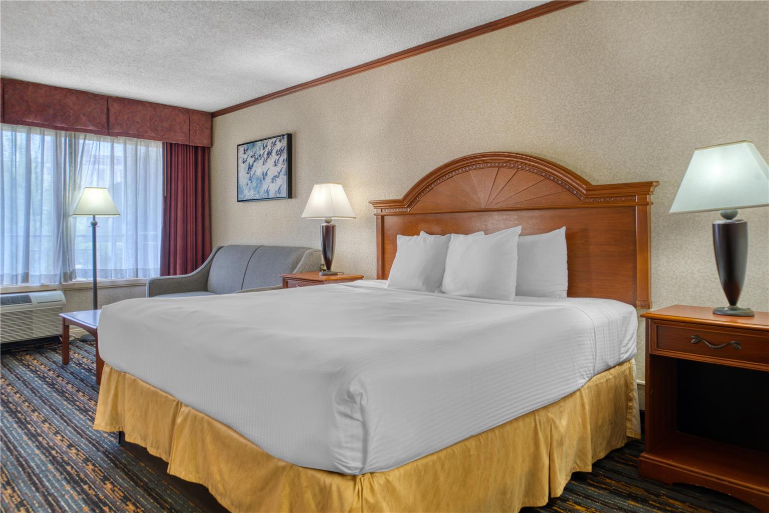 King Room with Sofa Bed