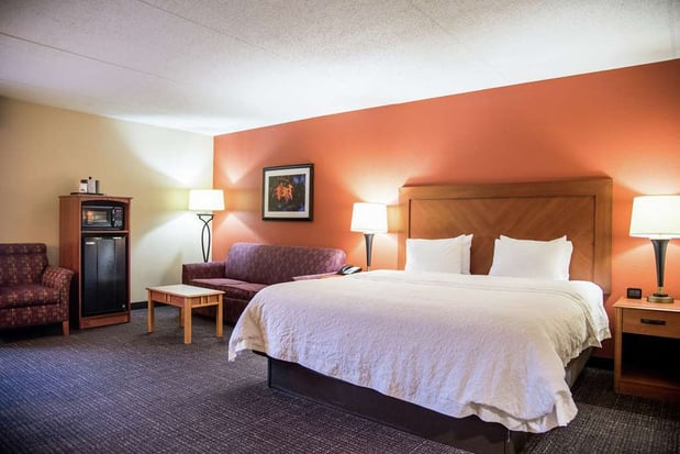 Images Hampton Inn Muskegon