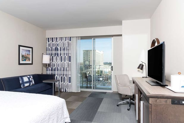 Images Hampton  Inn & Suites Indianapolis-Keystone