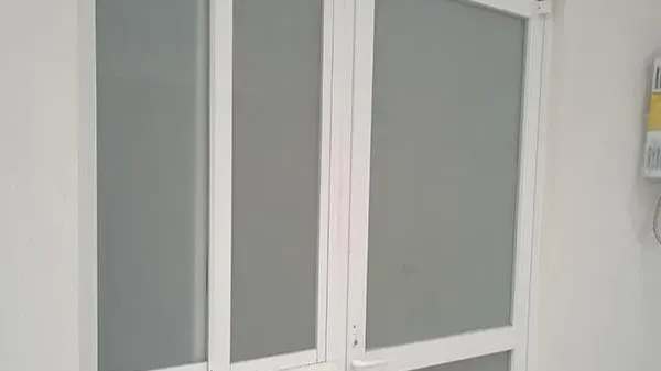 Images Vidrios Y Aluminio Garita