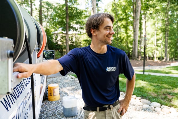 Images Window Hero Charlotte