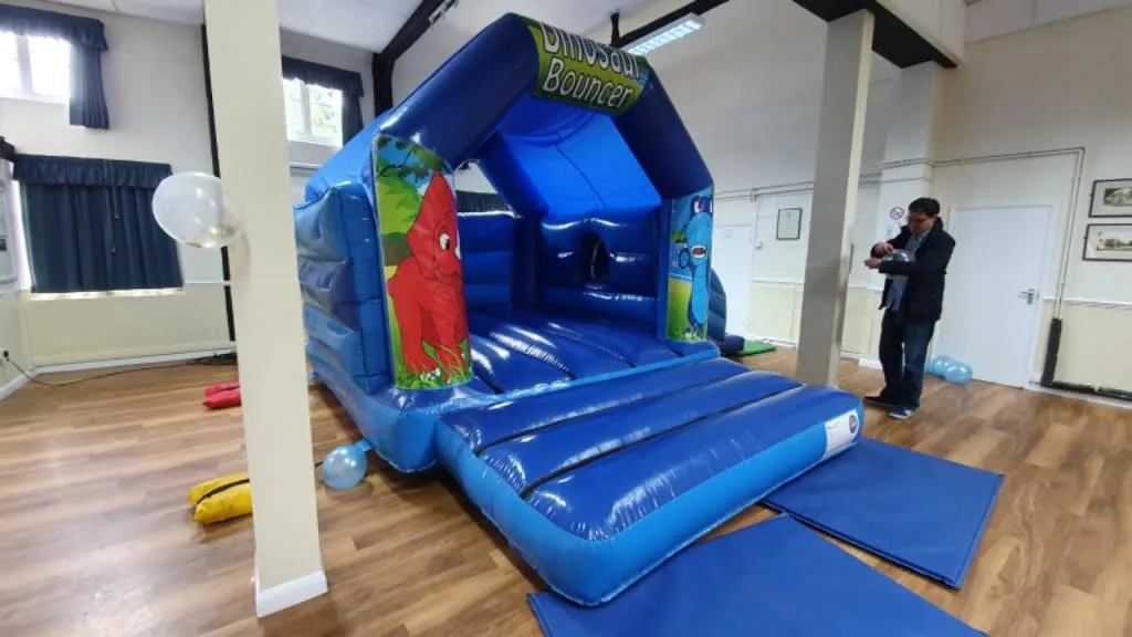Images Top Banana Bouncy Castles