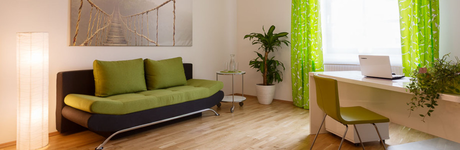 Mag. Alexandra Seferovic, Schmerlinggasse 4-6 in Bruck an der Leitha