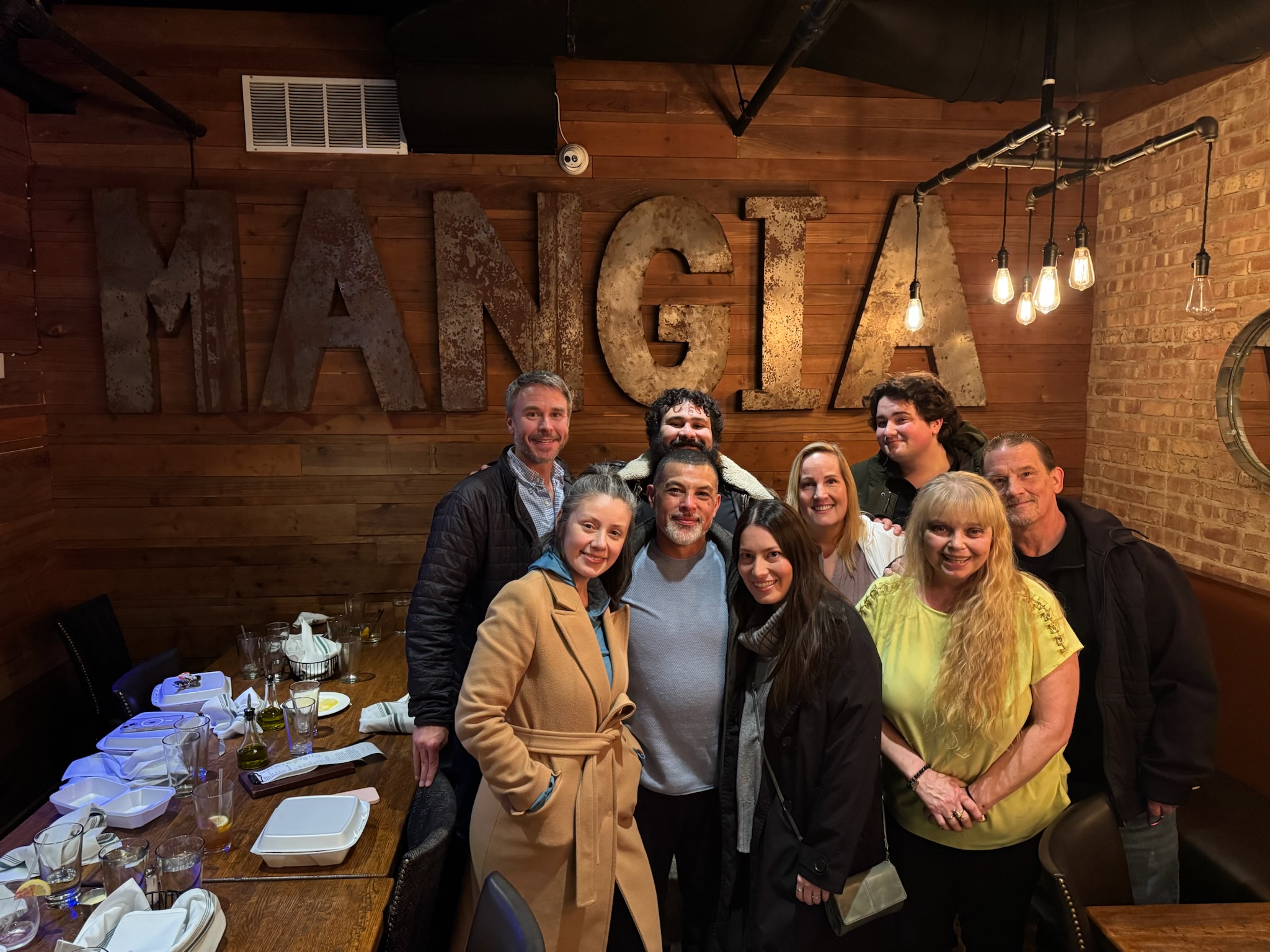 This team does it all! Helping our customers and making new customers feel supported is our top prio 