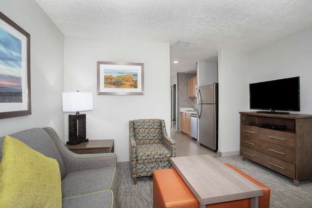 Images Homewood Suites by Hilton Albuquerque-Journal Center