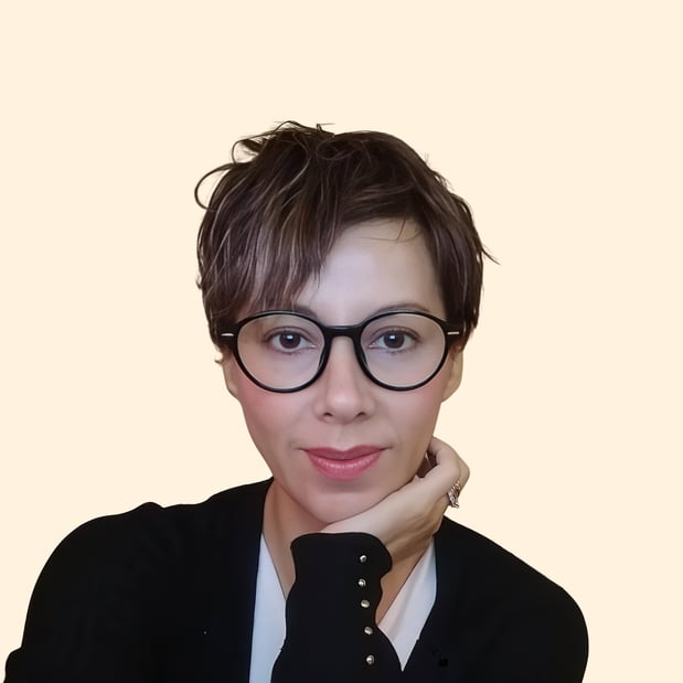 Images Silvia Karen Flores-Uribe, Counselor