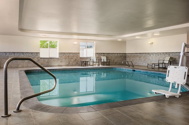 Images Holiday Inn Express & Suites Colorado Springs Central by IHG