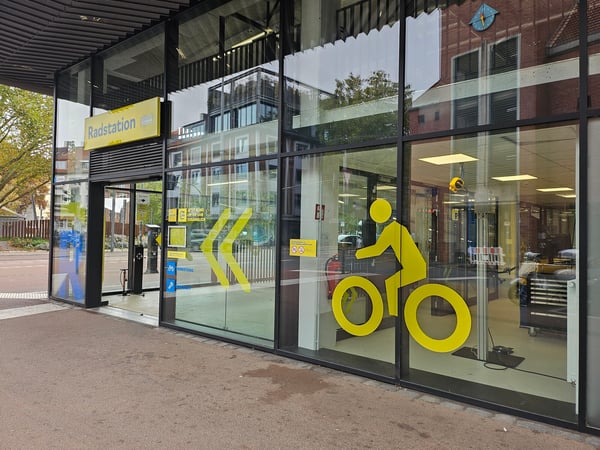Bilder Radstation Drahtesel Münster am HBF Bremerplatz/Ostseite