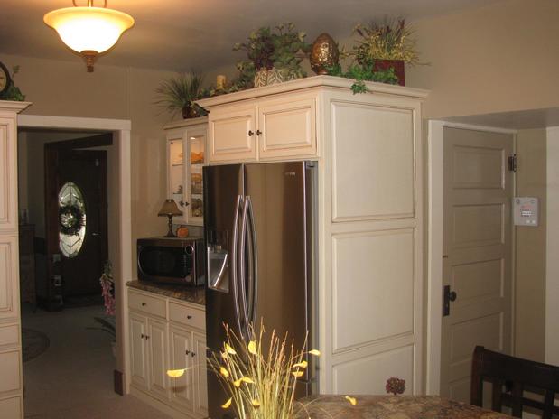 Images Kelwood Designs LLC & Cabinetry