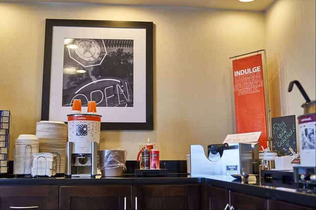 Images Hampton Inn Uniontown