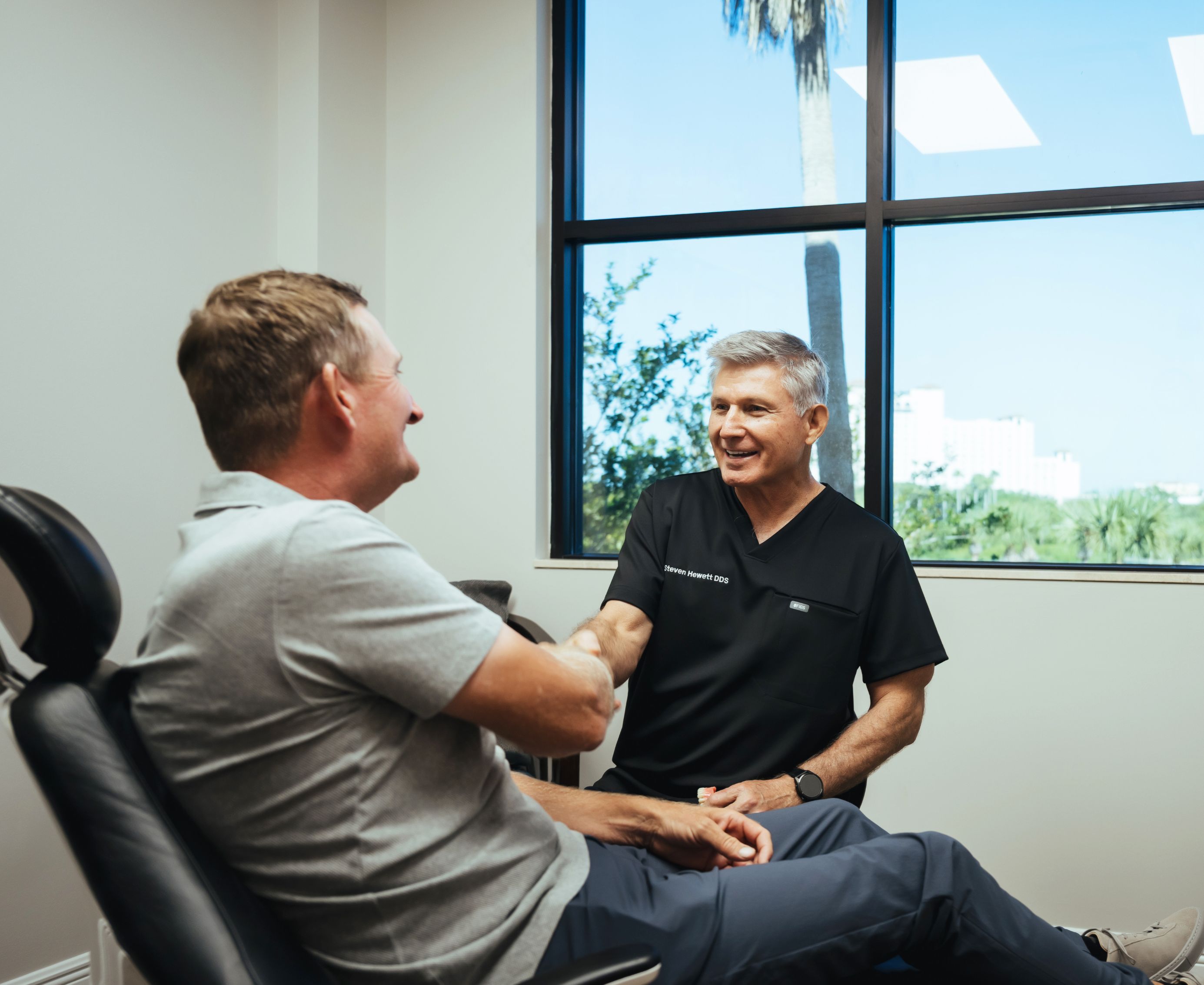 Hewett Dental Implants Image