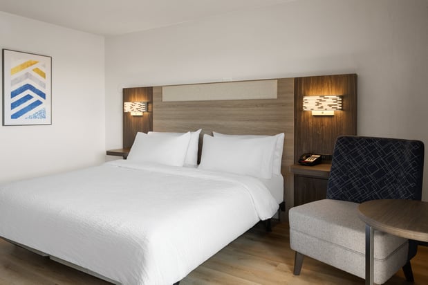 Images Holiday Inn Express Denver Central - North by IHG