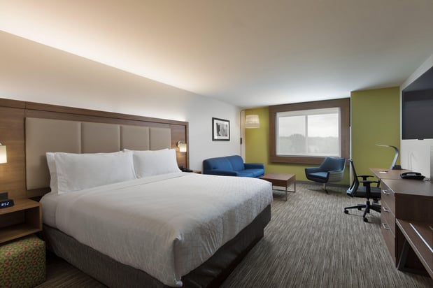 Images Holiday Inn Express & Suites Portland Airport by IHG