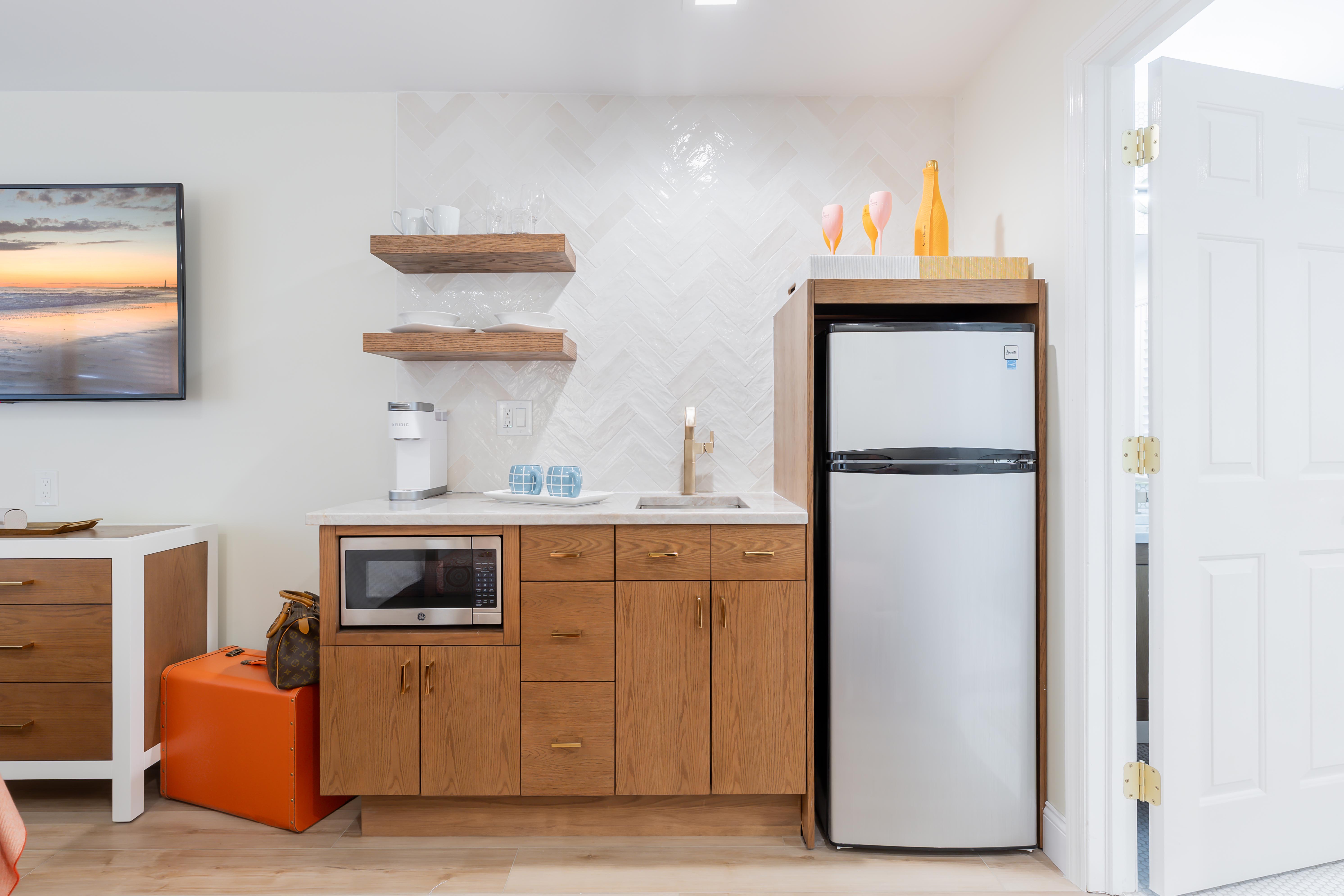 Guest Kitchenette