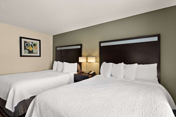 Images Best Western Germantown Inn