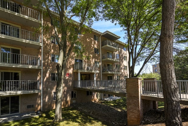 Images Valley Forge Suites