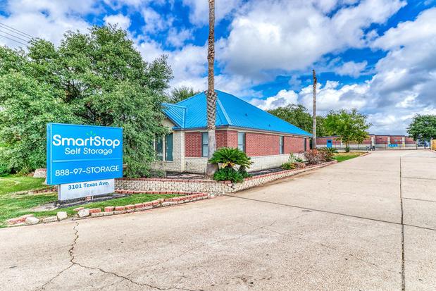 Images SmartStop Self Storage