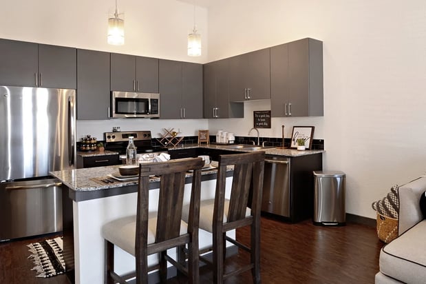 Images Epic Apartments