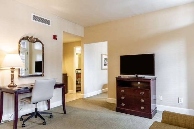 Images Hampton Inn & Suites Birmingham-Downtown-Tutwiler