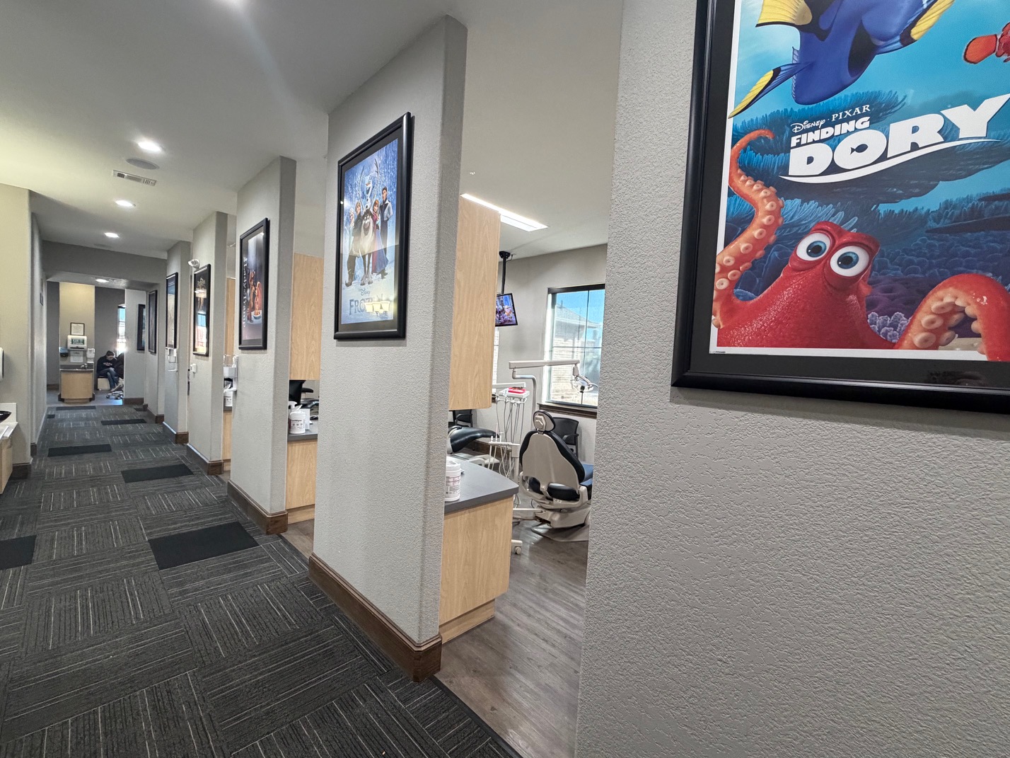 iKids Pediatric Dentistry - Burleson Image