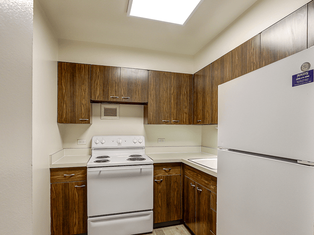 Images Lansing Tower Apartments