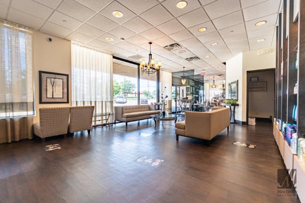 Images Mitchell's Salon & Day Spa