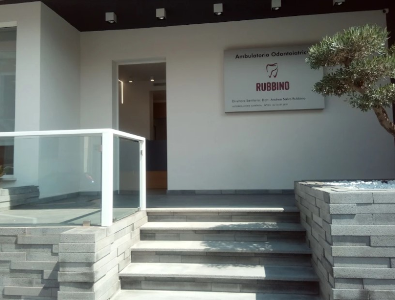 Images Ambulatorio Odontoiatrico Rubbino
