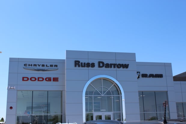 Images Russ Darrow Chrysler Dodge Jeep Ram of Milwaukee