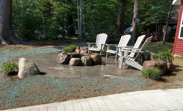 Images Rubino Stone and Landscape