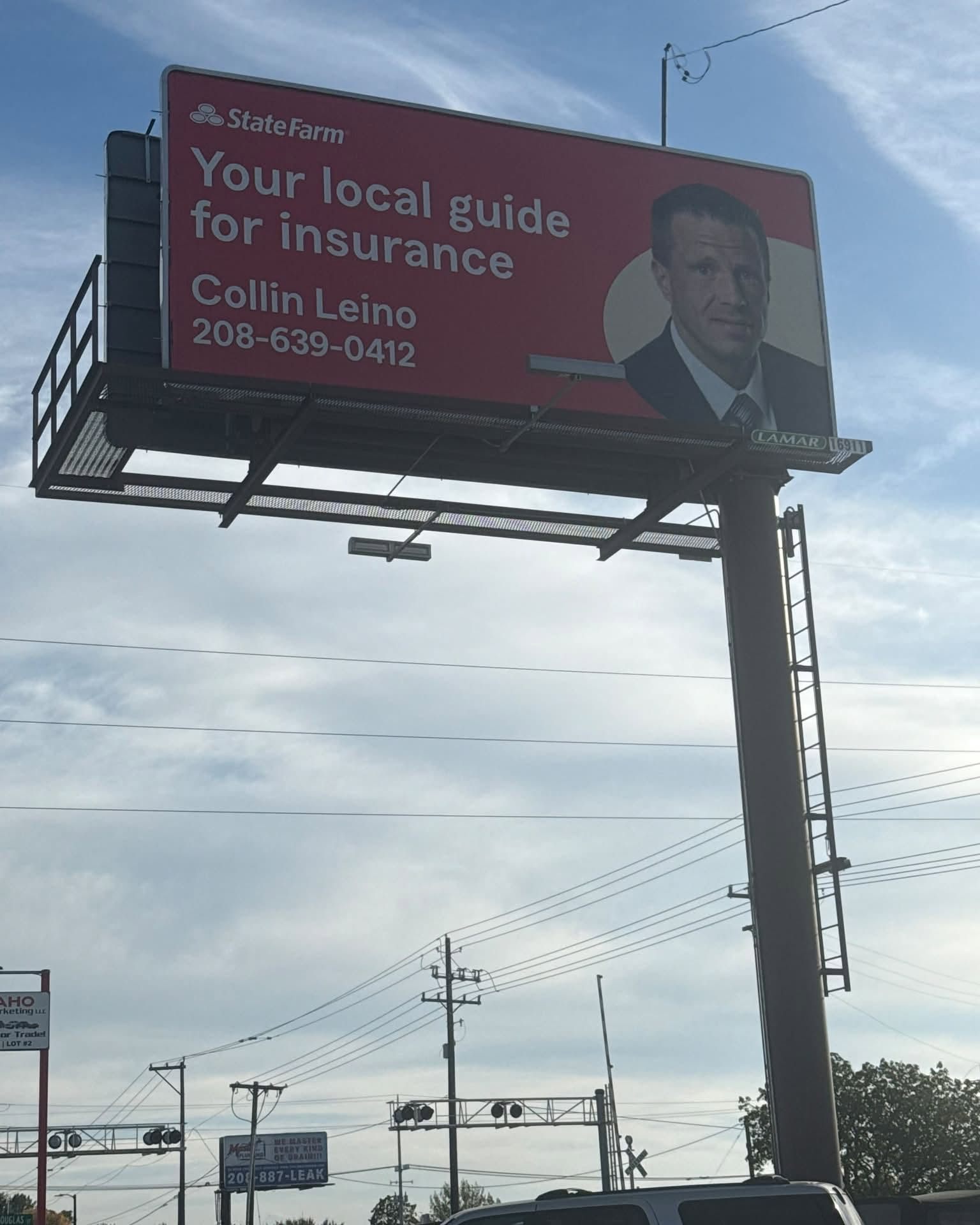 Guess who's back! We may not be professional photographers, but we sure know a thing or two about insurance! Stop by and say hello. We'd love to see you!