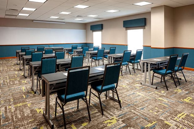 Images Hampton Inn & Suites St. Louis at Forest Park