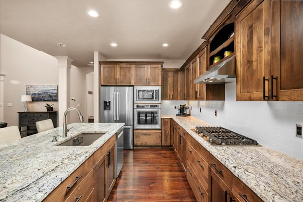 Images Lisa Bradburn, Premiere Property Group, LLC