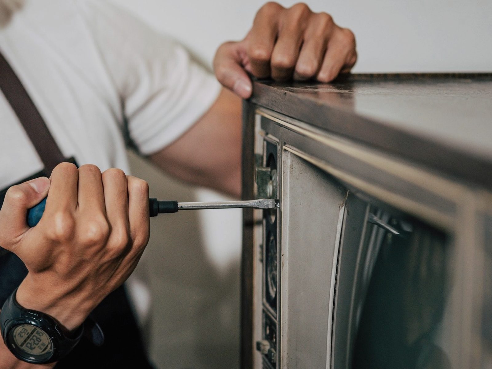 At Your Service Repairs Inc