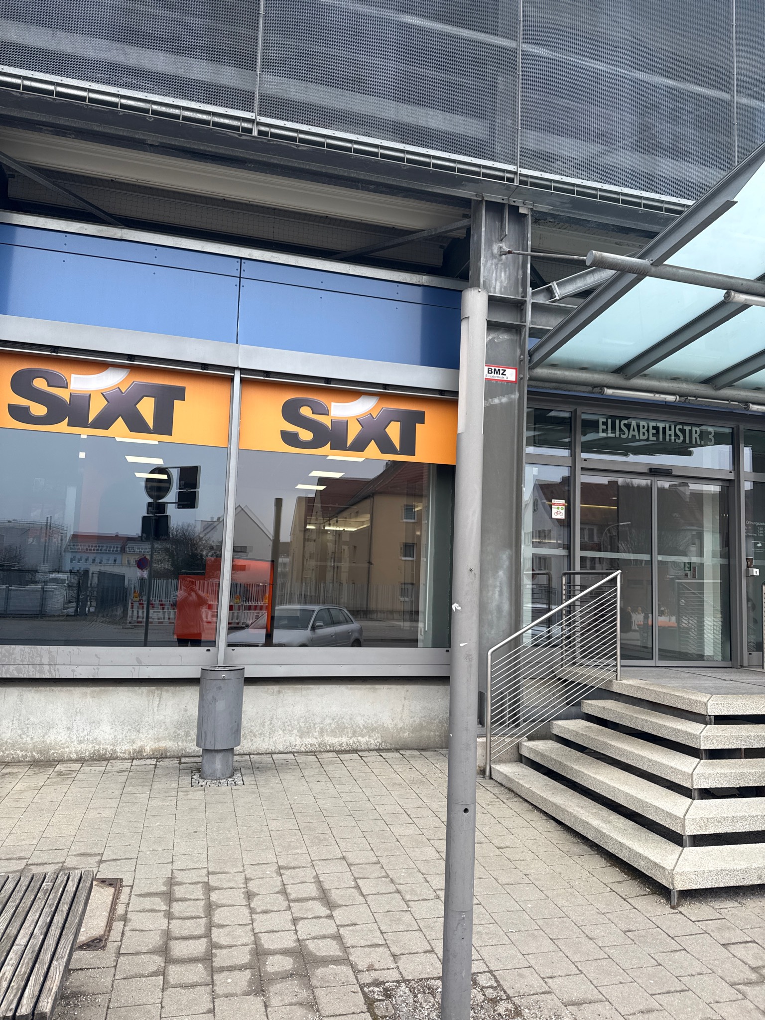 SIXT Autovermietung Ingolstadt Hauptbahnhof, Elisabethstr. 3 in Ingolstadt