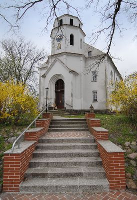 Kirche Kienitz - Pfarrsprengel Letschin-Gorgast, Schulstr. 15 in Letschin