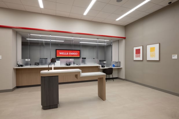 Images Wells Fargo Bank