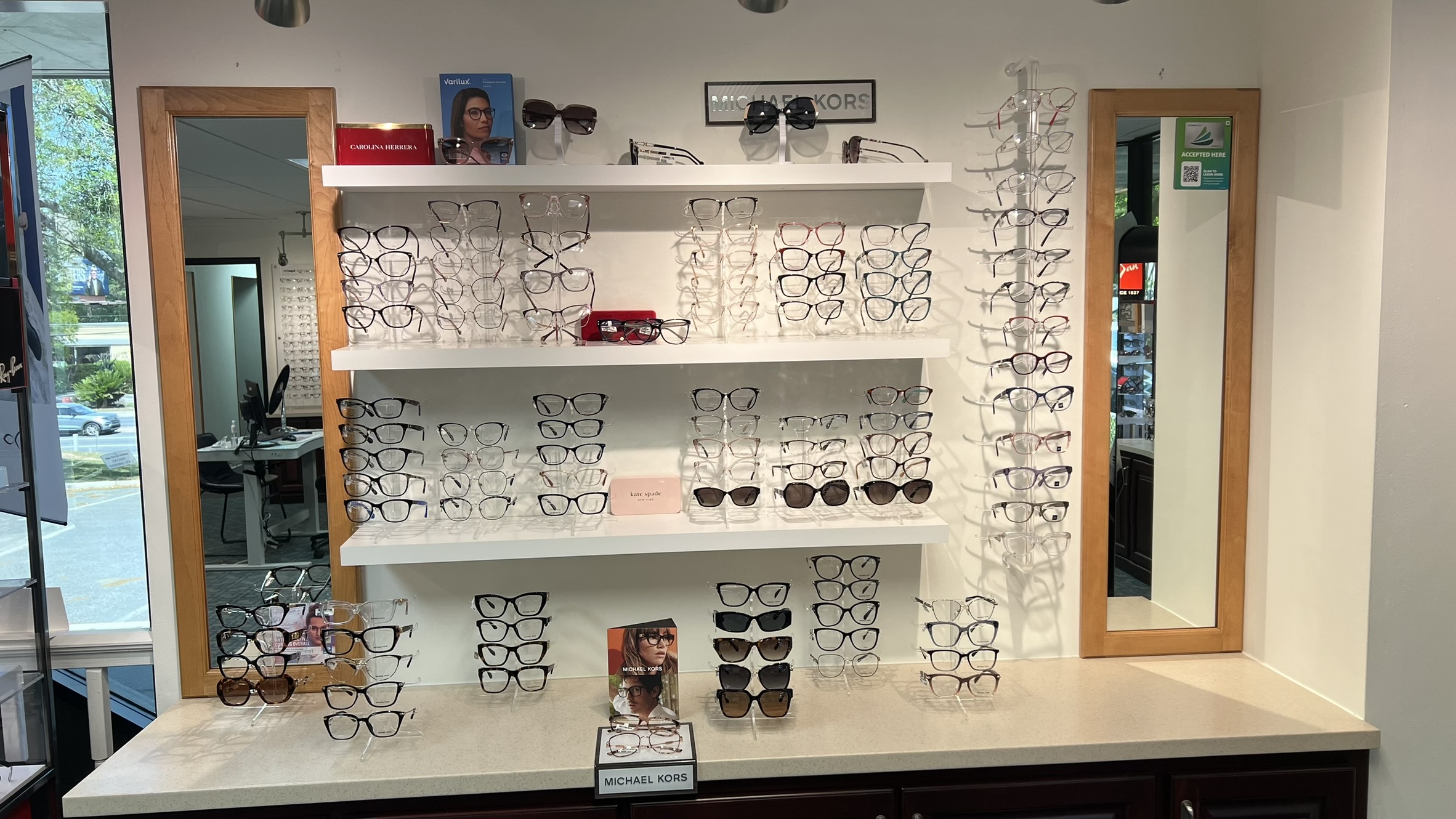 Eyeglass frame display