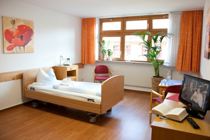Klinik Jesuitenschlößl Reha-Zentrum, Kapuzinerstraße 34-36 in Passau