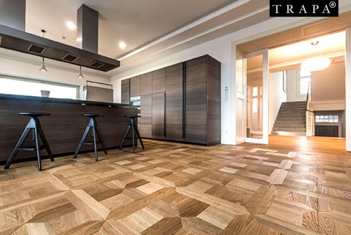 Parkett Hofmann, Am Pfaffenpfad 30 in Nüdlingen