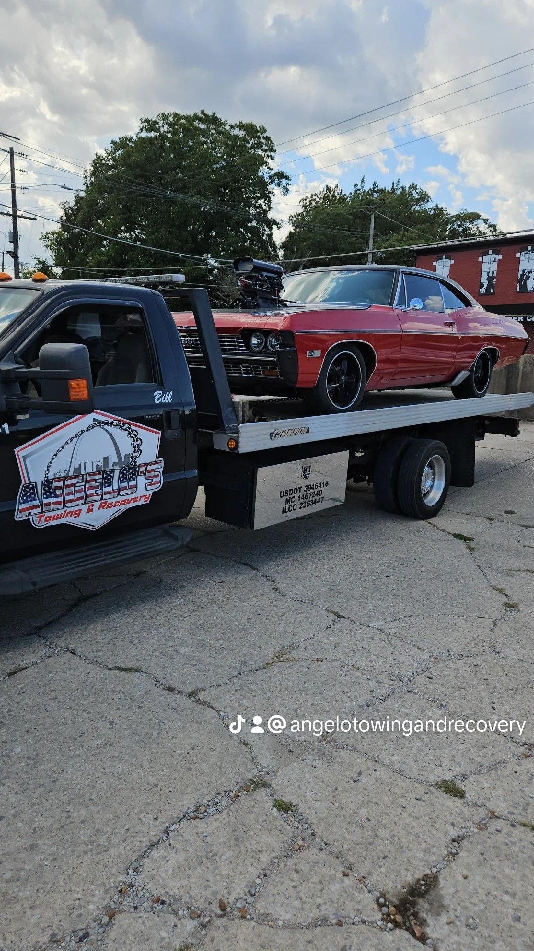 Angelo's Towing & Recovery Image
