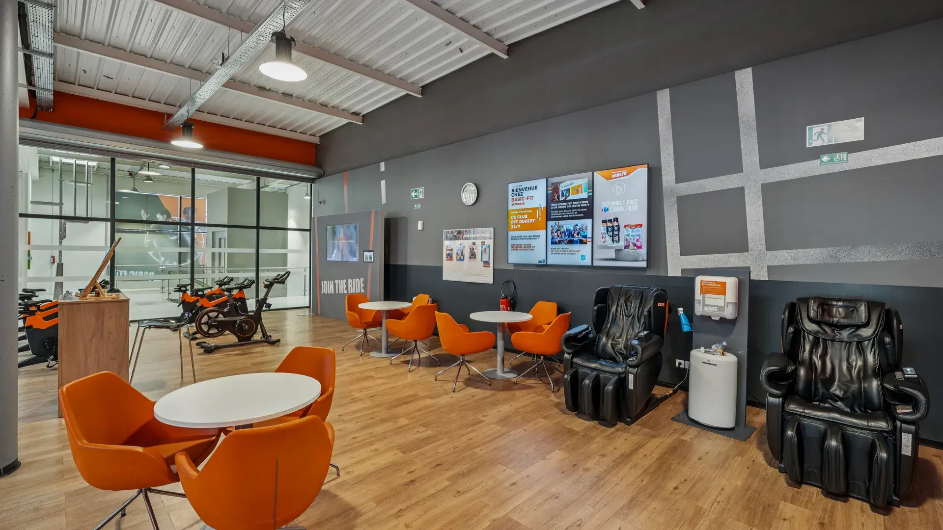 Images Basic-Fit 24/7