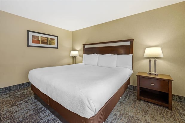 Images Best Western Plus Prairie Inn