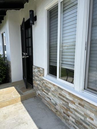 Images Akua Addiction Treatment Center For Men - Costa Mesa