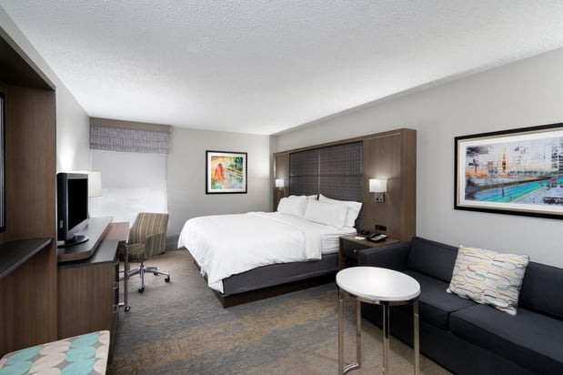 Images Holiday Inn Huntsville-Research Park by IHG