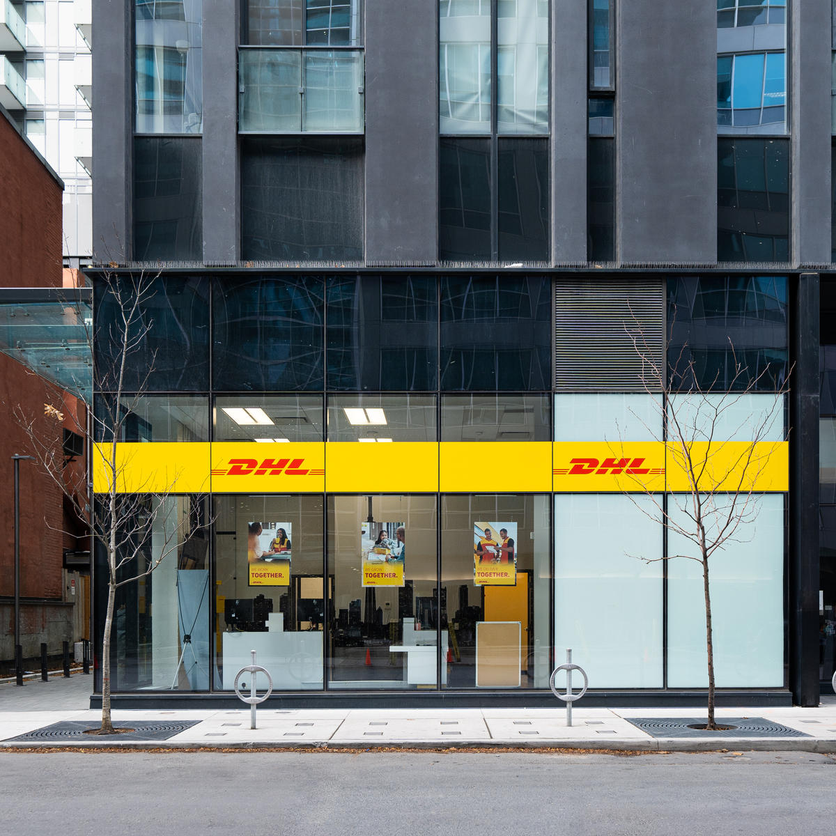DHL Express ServicePoint Toronto