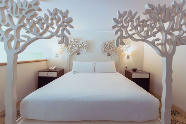 Images Hotel Skyler Syracuse, Tapestry Collection by Hilton