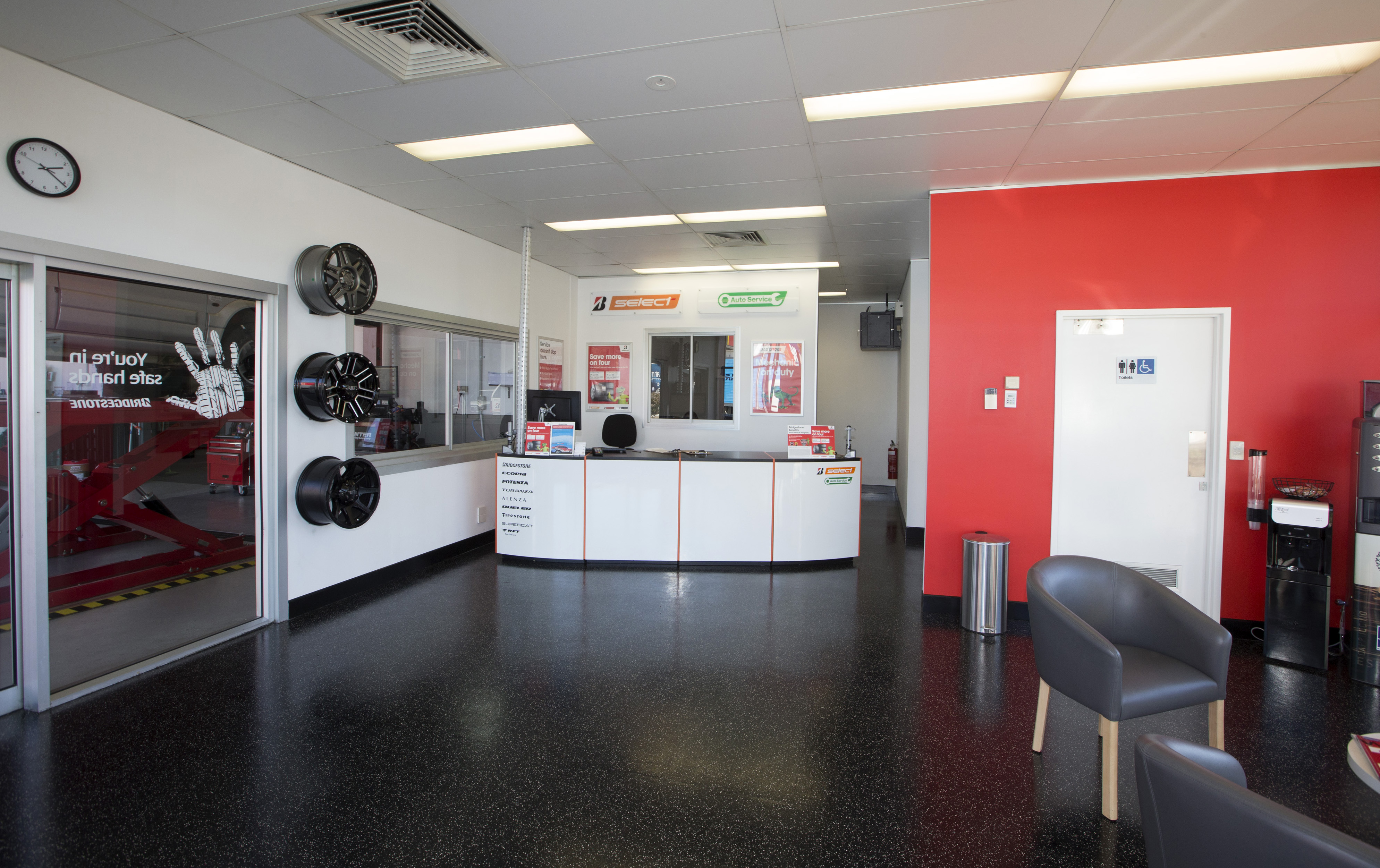 Images Bridgestone Select Tyre & Auto Keperra