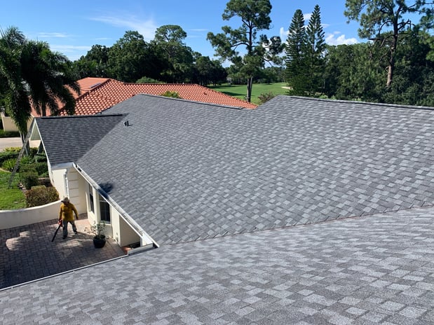 Images Len's Roofing